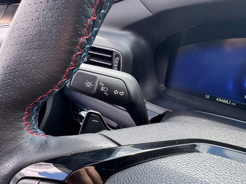 2023 Ford Explorer ST w/ Street Pack