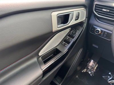 2023 Ford Explorer ST w/ Street Pack