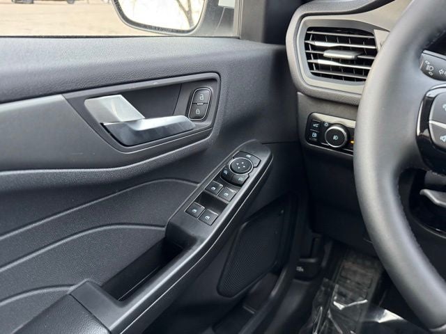 2025 Ford Escape Plug-In Hybrid Base w/ Panoramic Moonroof + Heated Steering Wheel