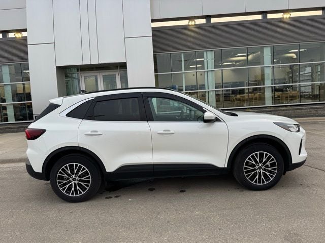 2025 Ford Escape Plug-In Hybrid Base w/ Panoramic Moonroof + Heated Steering Wheel