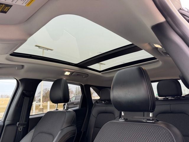 2025 Ford Escape Plug-In Hybrid Base w/ Panoramic Moonroof + Heated Steering Wheel