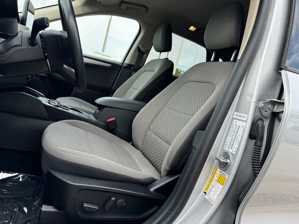 2020 Ford Escape Hybrid SE Sport