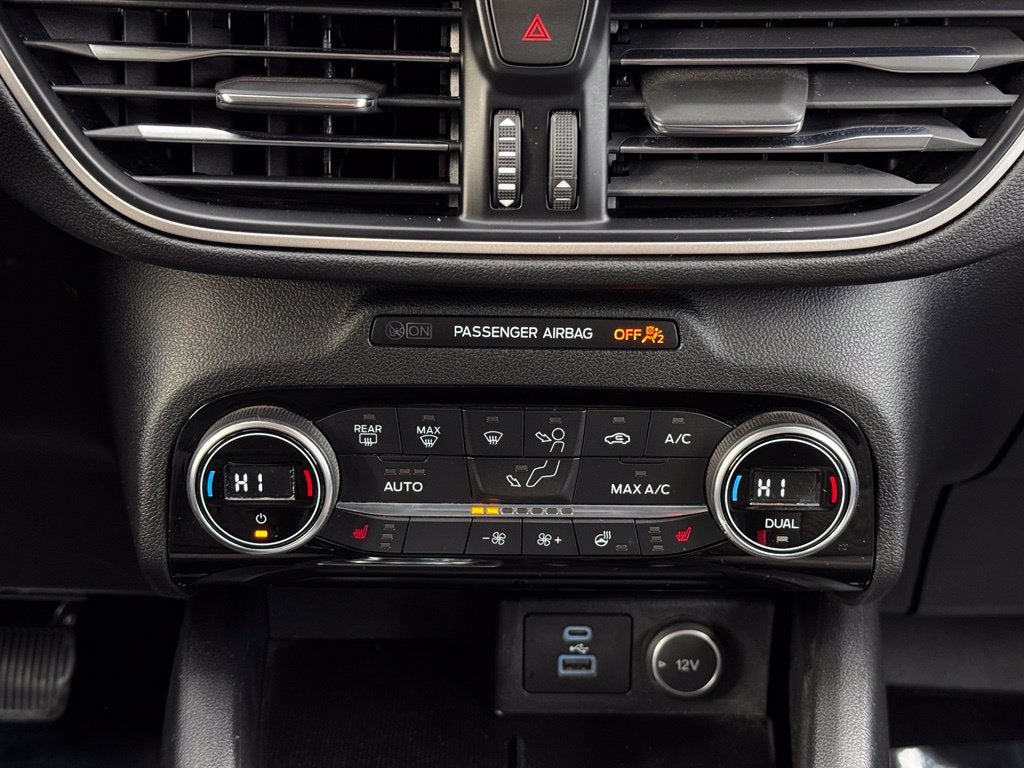 2021 Ford Escape Hybrid SE