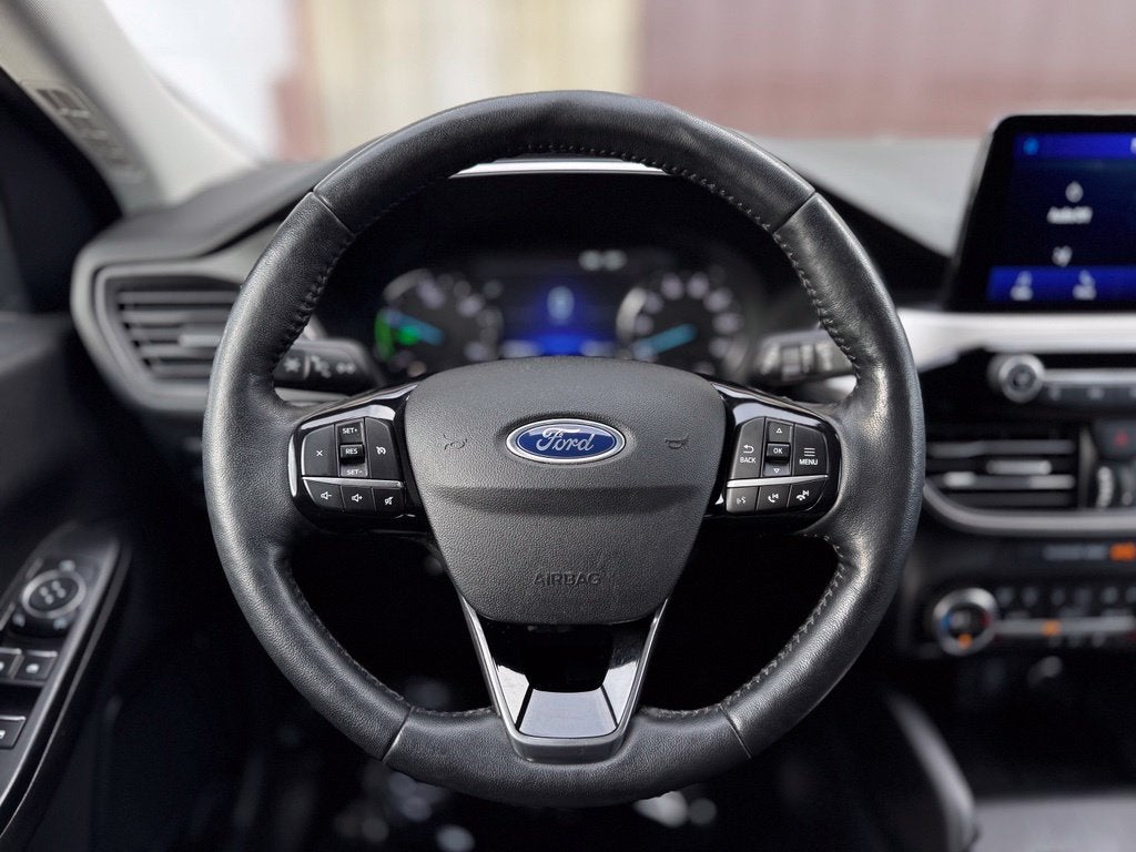 2021 Ford Escape Hybrid SE