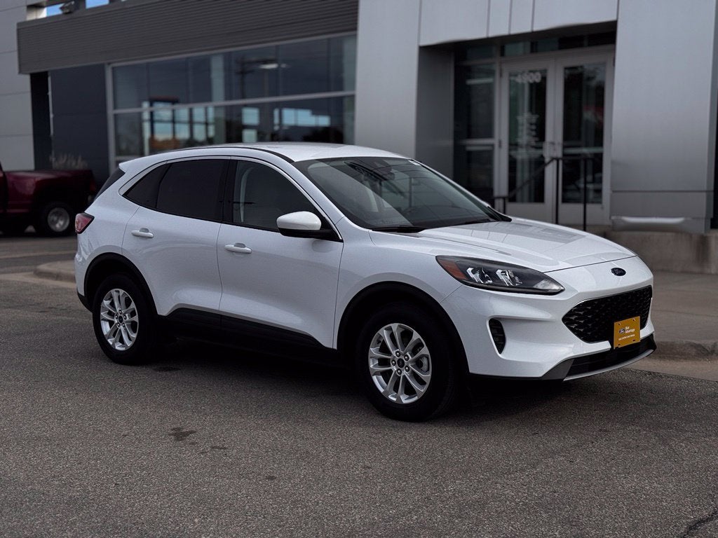 2021 Ford Escape Hybrid SE