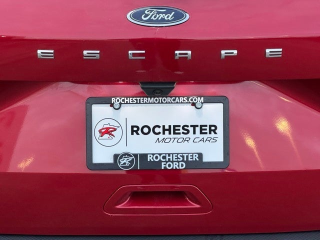 2022 Ford Escape SE Hybrid w/ Heated Steering Wheel + Power Liftgate