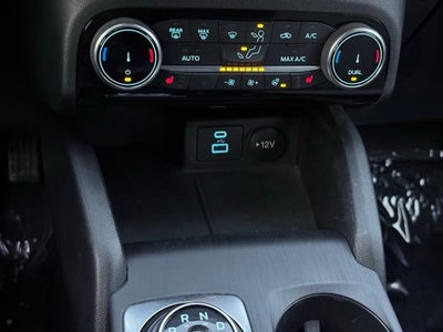 2022 Ford Escape SE Hybrid w/ Heated Steering Wheel + Power Liftgate