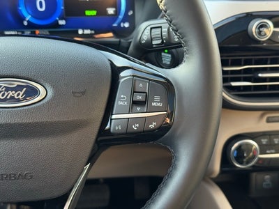 2022 Ford Escape SEL w/ Panoramic Moonroof + Trailer Tow Package