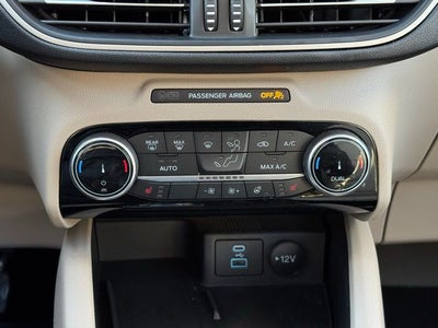 2022 Ford Escape SEL w/ Panoramic Moonroof + Trailer Tow Package