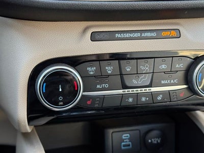 2022 Ford Escape SEL w/ Panoramic Moonroof + Trailer Tow Package