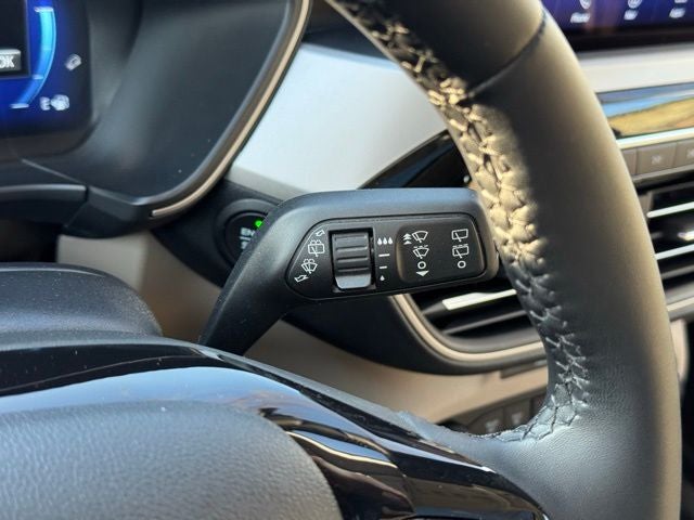 2022 Ford Escape SEL w/ Panoramic Moonroof + Trailer Tow Package