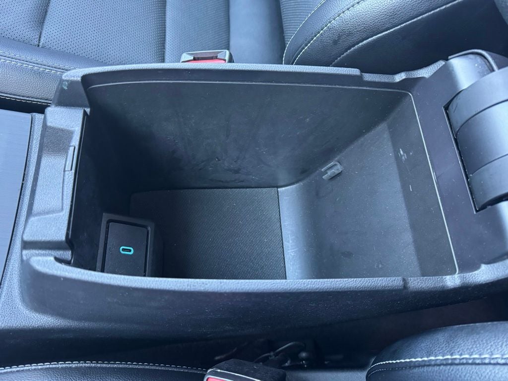 2020 Ford Escape Hybrid Titanium