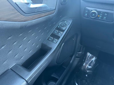 2020 Ford Escape Hybrid Titanium