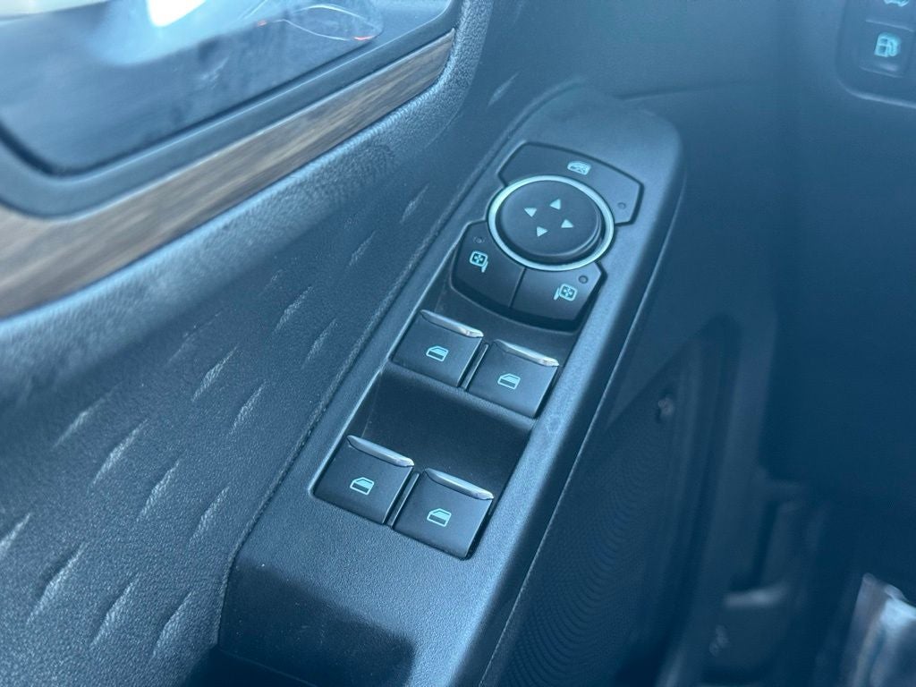 2020 Ford Escape Hybrid Titanium