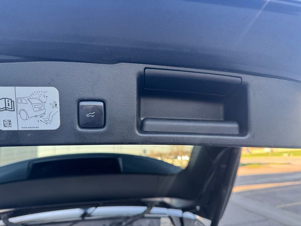 2020 Ford Escape Hybrid Titanium