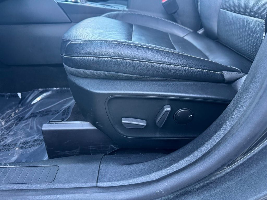 2020 Ford Escape Hybrid Titanium