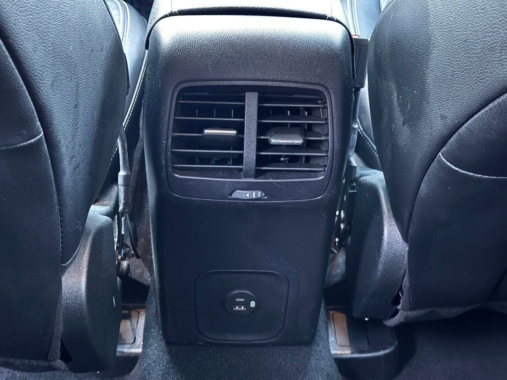 2020 Ford Escape Hybrid Titanium