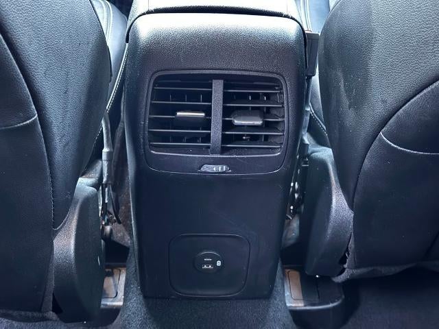 2020 Ford Escape Hybrid Titanium