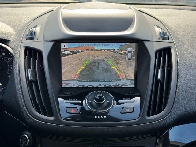 2019 Ford Escape Titanium w/ Heated Steering Wheel + Tow Package