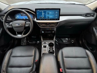 2025 Ford Escape Platinum w/ Adaptive Cruise + Heated Steering Wheel
