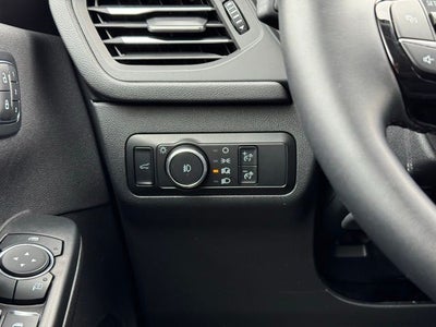 2025 Ford Escape Platinum w/ Heated Steering Wheel + Adaptive Cruise