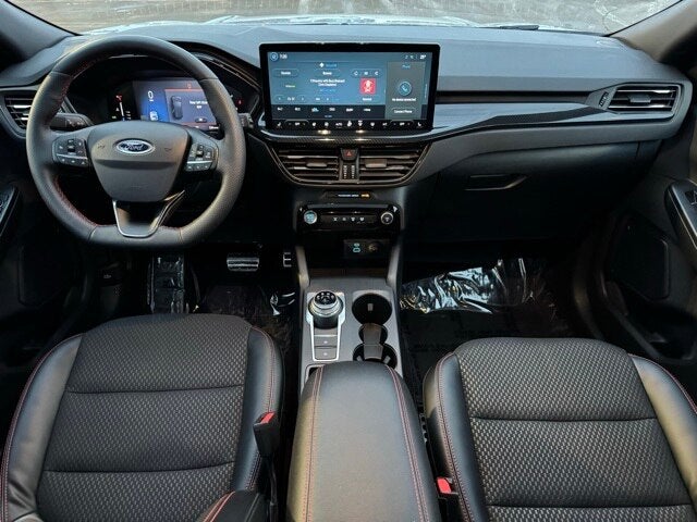 2023 Ford Escape ST-Line w/ Panoramic Moonroof + Adaptive Cruise
