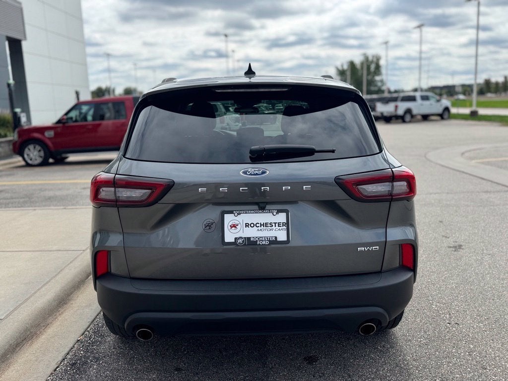 2025 Ford Escape ST-Line Select