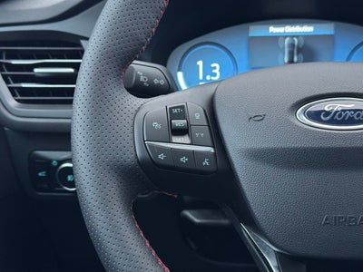 2024 Ford Escape ST-Line Elite w/ Panoramic Moonroof + Head-Up Display