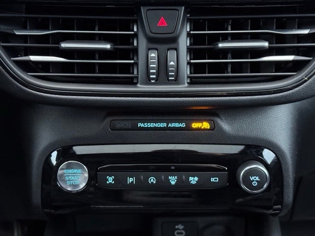 2024 Ford Escape ST-Line Elite w/ Panoramic Moonroof + Head-Up Display