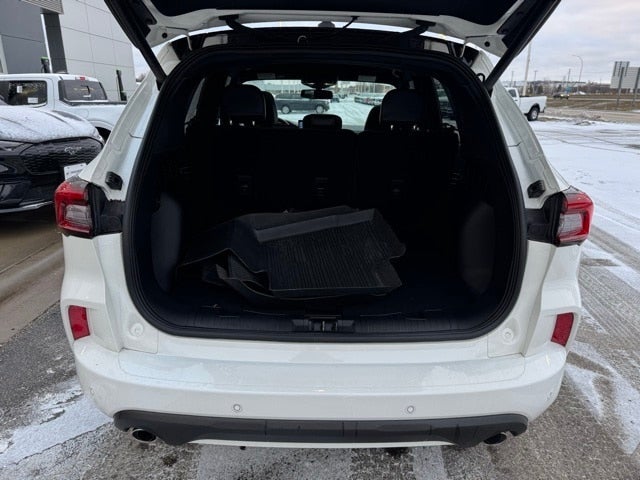 2024 Ford Escape ST-Line Elite w/ Panoramic Moonroof + Head-Up Display