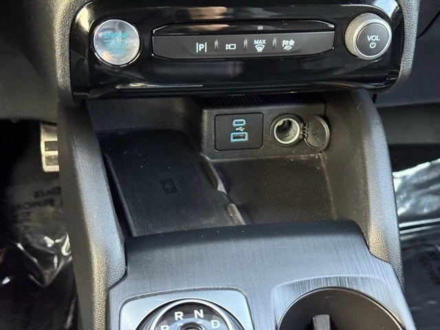 2023 Ford Escape Hybrid ST-Line Elite w/ Panoramic Moonroof + Head-Up Display