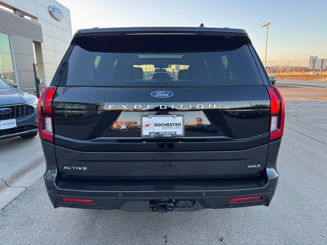 2025 Ford Expedition Max Active w/ Panoramic Moonroof + 8 Passenger Seating (2nd R