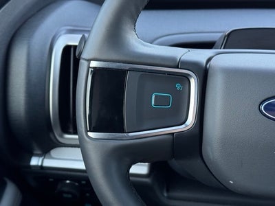 2025 Ford Expedition Max Active w/ Panoramic Moonroof + 8 Passenger Seating (2nd R