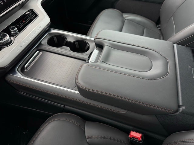 2025 Ford Expedition Max Active w/ Panoramic Moonroof + 8 Passenger Seating (2nd R