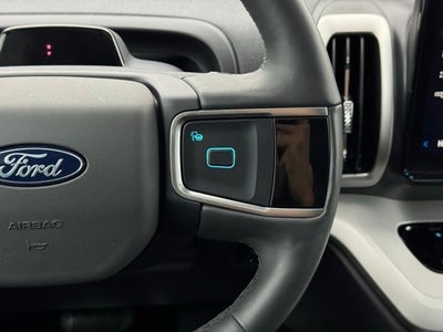 2025 Ford Expedition Max Active w/ Panoramic Moonroof + 8 Passenger Seating (2nd R