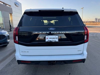 2025 Ford Expedition Max Active w/ Panoramic Moonroof + 8 Passenger Seating (2nd R