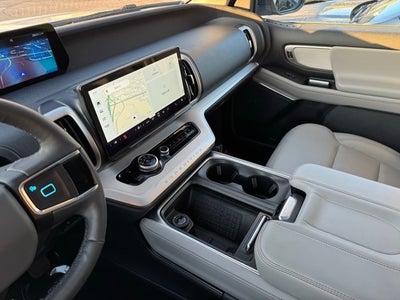 2025 Ford Expedition Max Active w/ Panoramic Moonroof + 8 Passenger Seating (2nd R