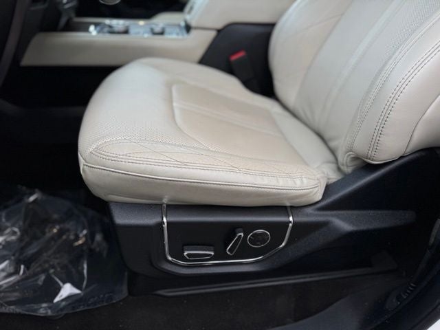 2020 Ford Expedition Max Platinum