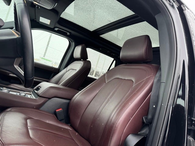 2022 Ford Expedition Max Limited w/ Panoramic Moonroof + HD Tow Package