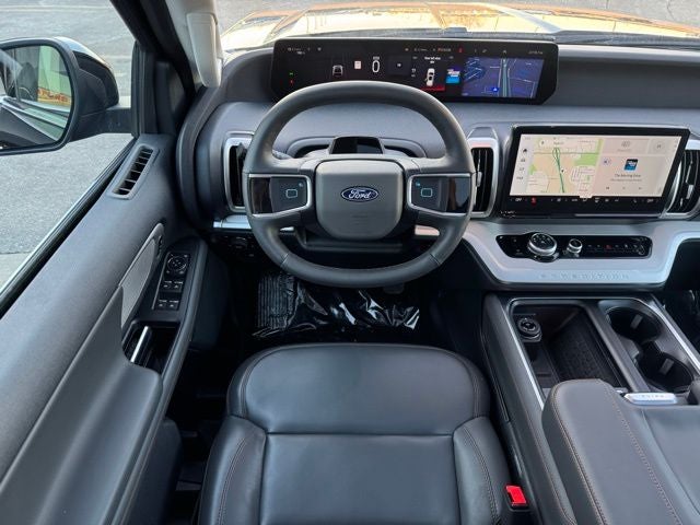 2025 Ford Expedition Active w/ Panoramic Moonroof + 2nd Row Bucket Seats
