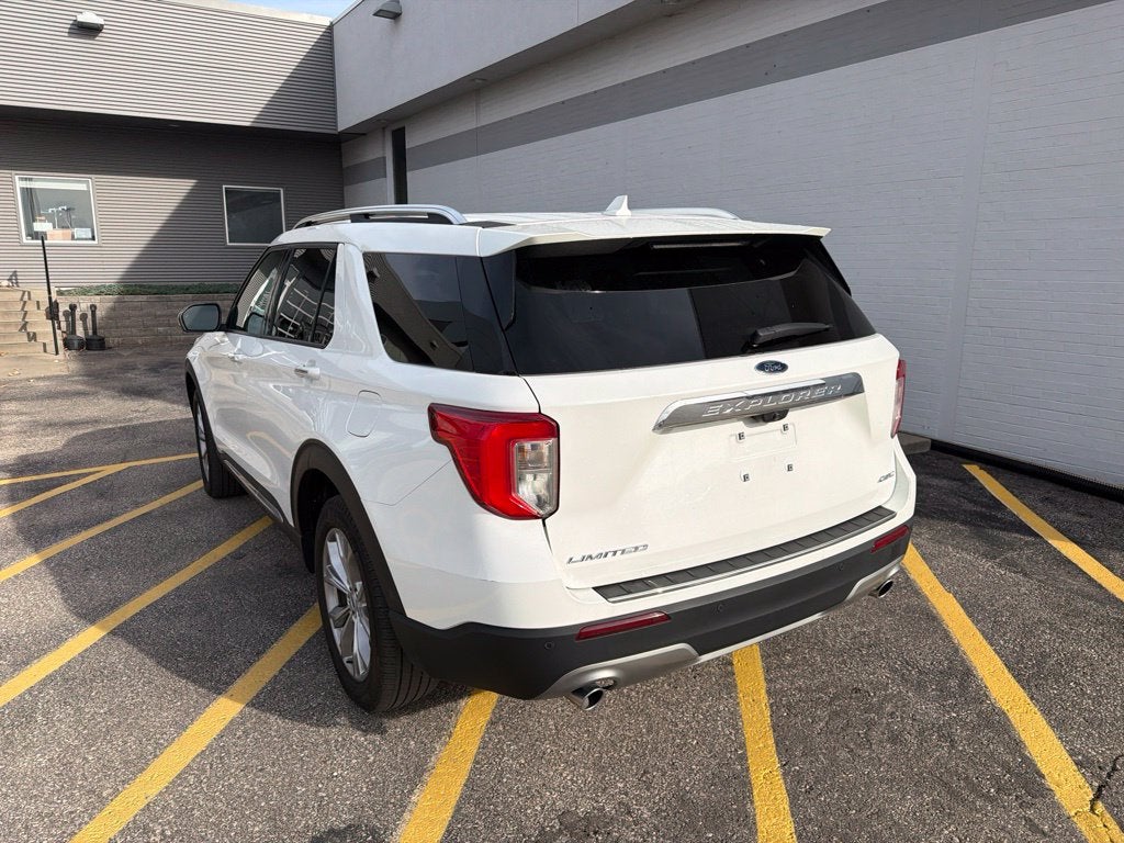 2023 Ford Explorer Limited w/Twin Panel Roof