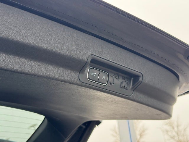 2023 Ford Explorer Limited Special w/ Heated Steering Wheel + Adaptive Cruise