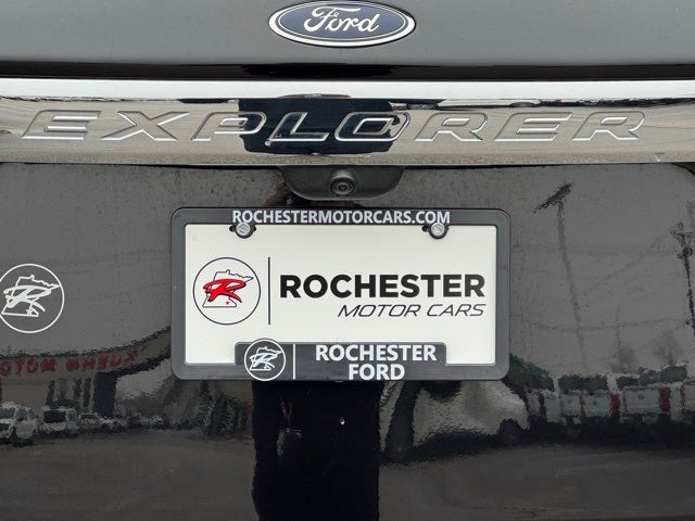 2023 Ford Explorer Limited Special w/ Heated Steering Wheel + Adaptive Cruise