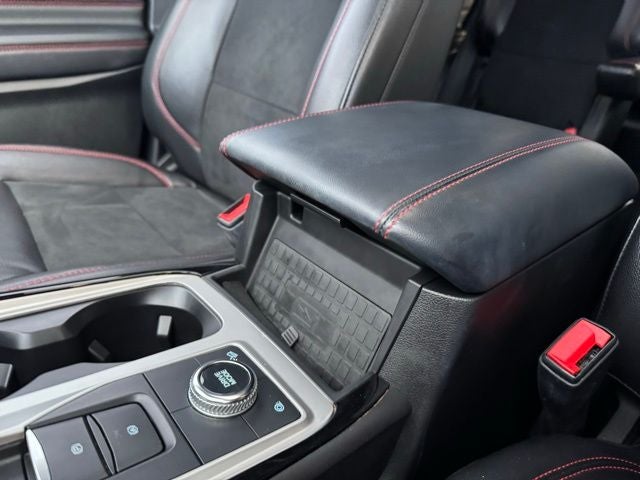 2022 Ford Explorer ST-Line w/ Twin Panel Moonroof + Trailer Tow Package