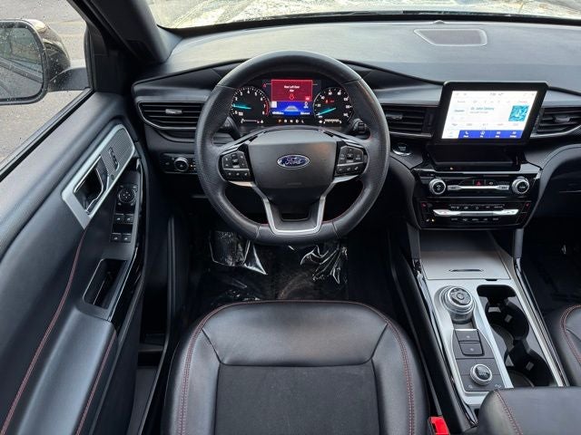 2022 Ford Explorer ST-Line w/ Twin Panel Moonroof + Trailer Tow Package