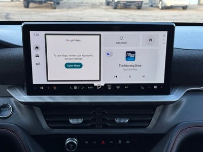 2025 Ford Explorer ST-Line w/ Heated Steering Wheel + Massaging Seats