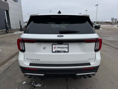 2025 Ford Explorer Platinum