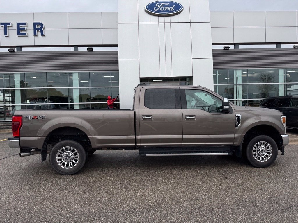 2022 Ford F-250SD XLT w/176" Wheelbase