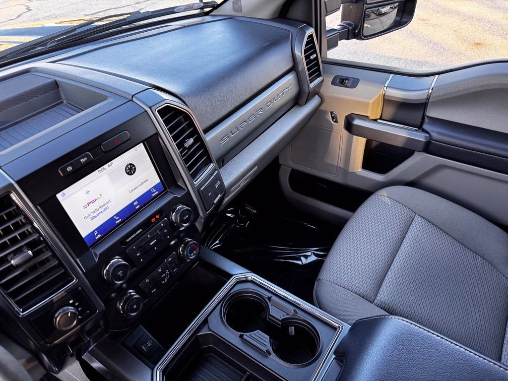 2022 Ford F-250SD XLT w/Heated Seats + Spray Liner