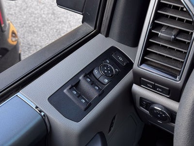 2022 Ford F-250SD XLT w/Heated Seats + Spray Liner